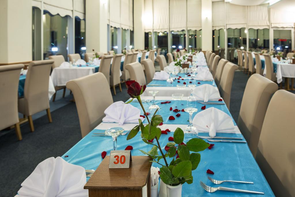 Ege Sevilen Hotel Turgutlu Экстерьер фото