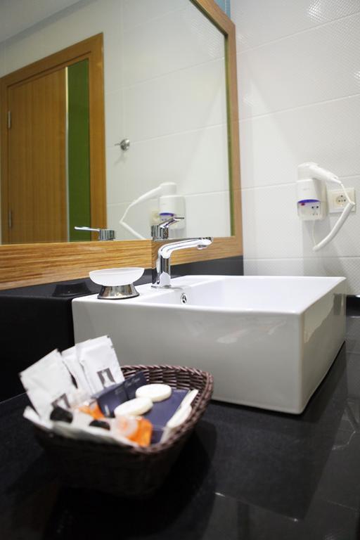 Ege Sevilen Hotel Turgutlu Номер фото